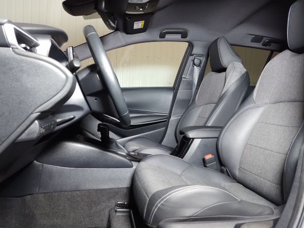 TOYOTA COROLLA TOURING SPORTS Corolla TS 1.8 Hybrid Comfort+P.Sport
