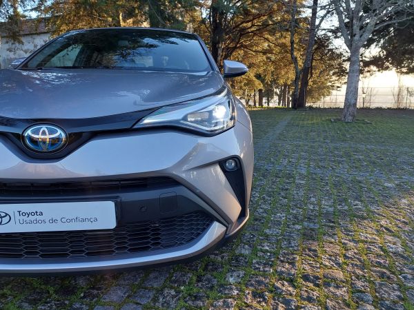 TOYOTA C-HR 1.8 Hybrid Exclusive