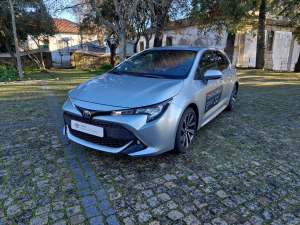TOYOTA COROLLA 1.8 Hybrid Comfort+Pack Sport
