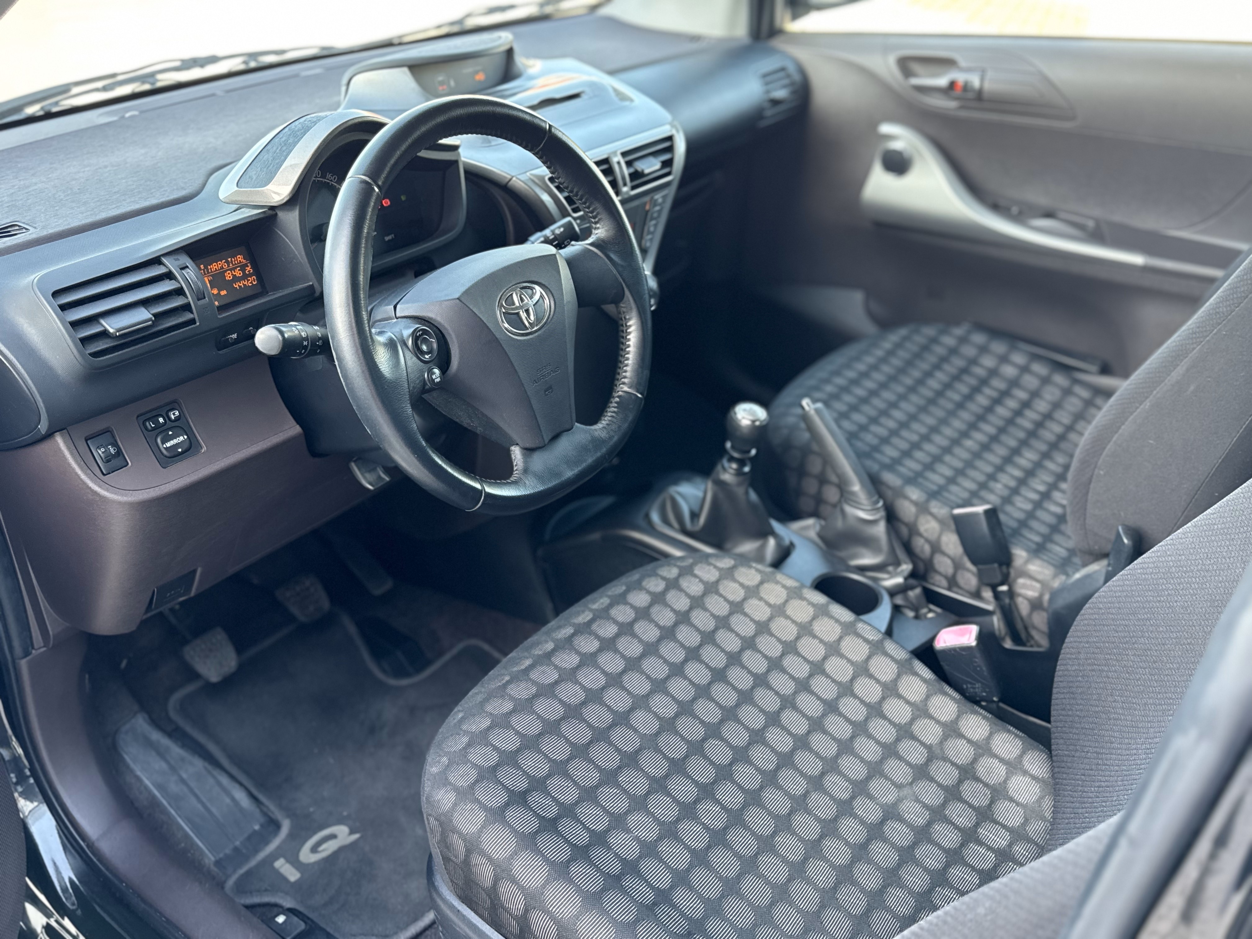 TOYOTA IQ iQ2 1.33 Dual VVT-i