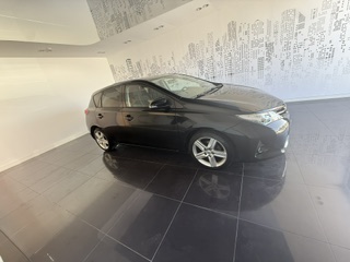 TOYOTA AURIS Auris 1.4D HB 5P Comfort+Pack Sport