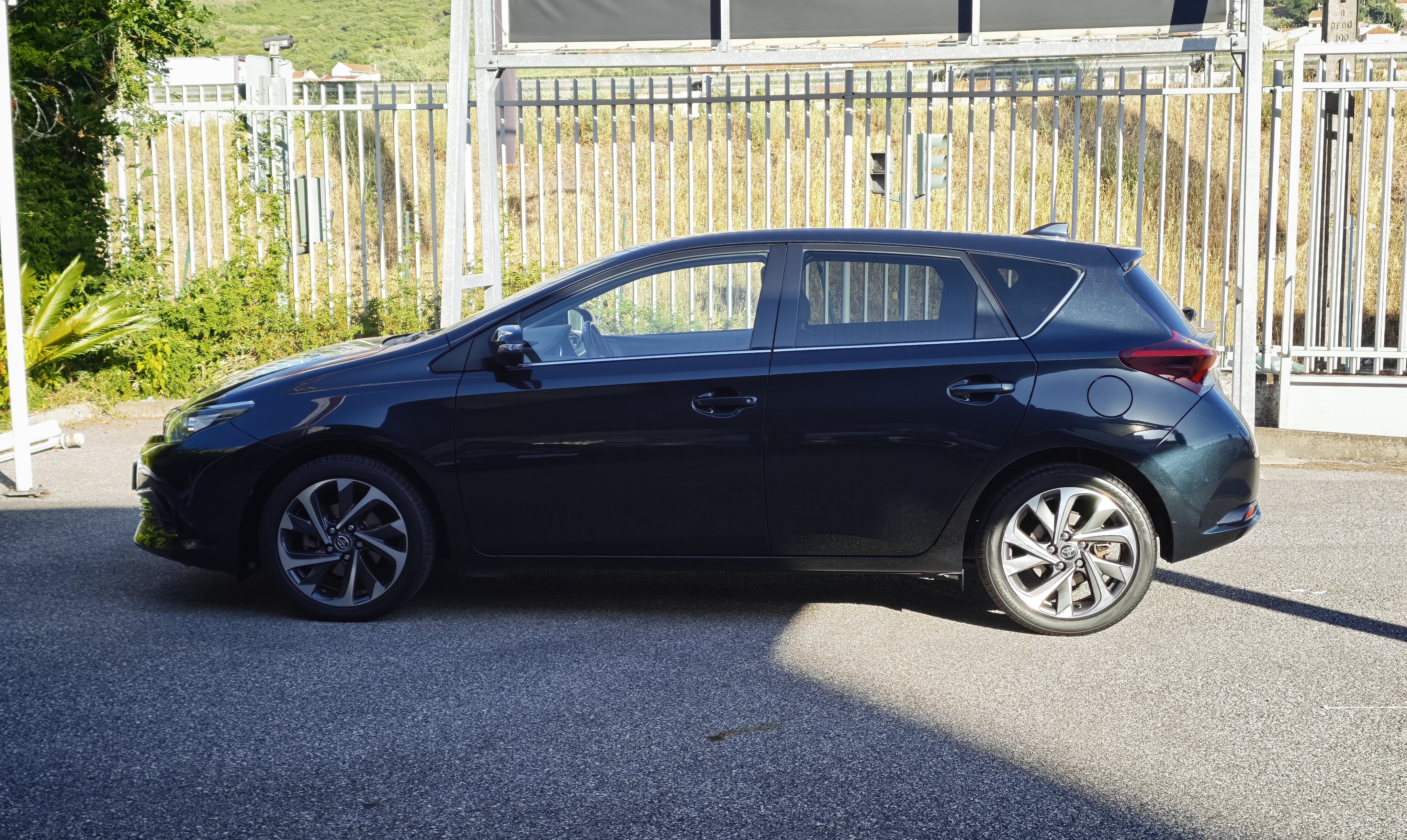 TOYOTA AURIS Auris 1.2T HB Comfort+Pack Sport