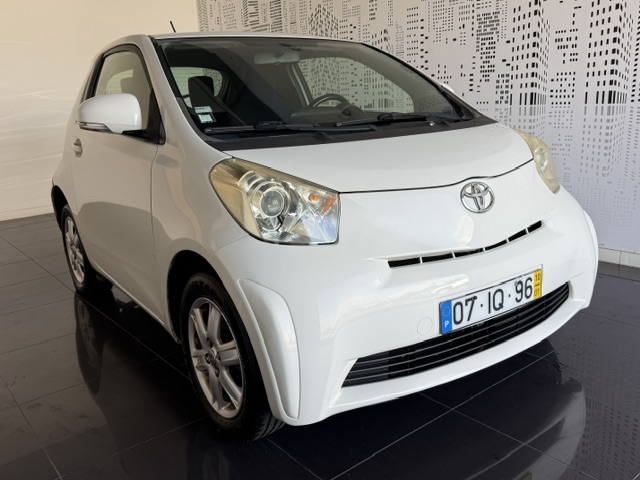 TOYOTA IQ iQ 1.0 