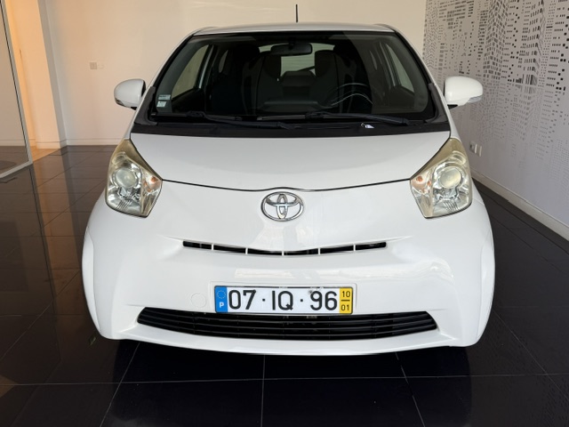 TOYOTA IQ iQ 1.0 