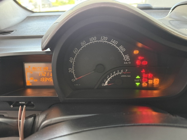 TOYOTA IQ iQ 1.0 