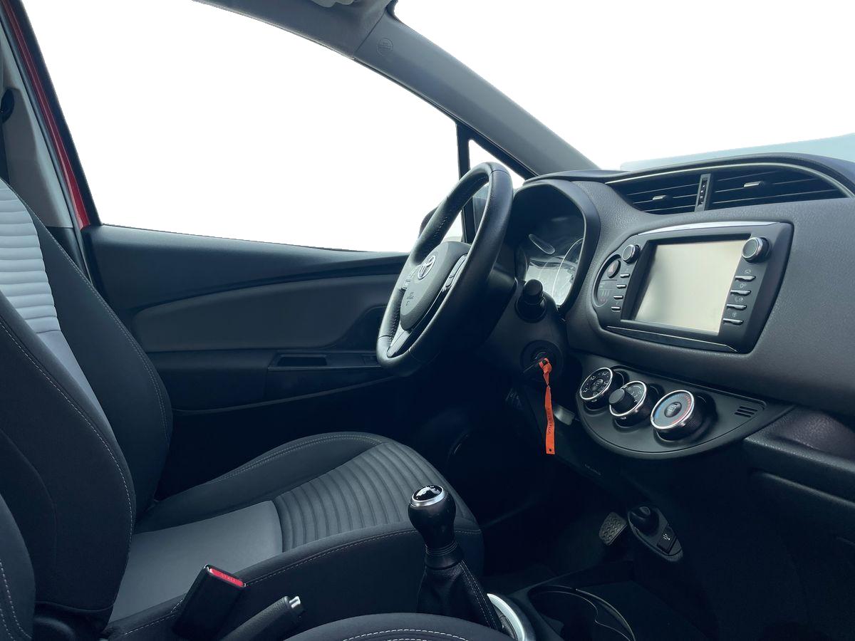 TOYOTA YARIS Yaris 1.0 5P Comfort + Pack Style