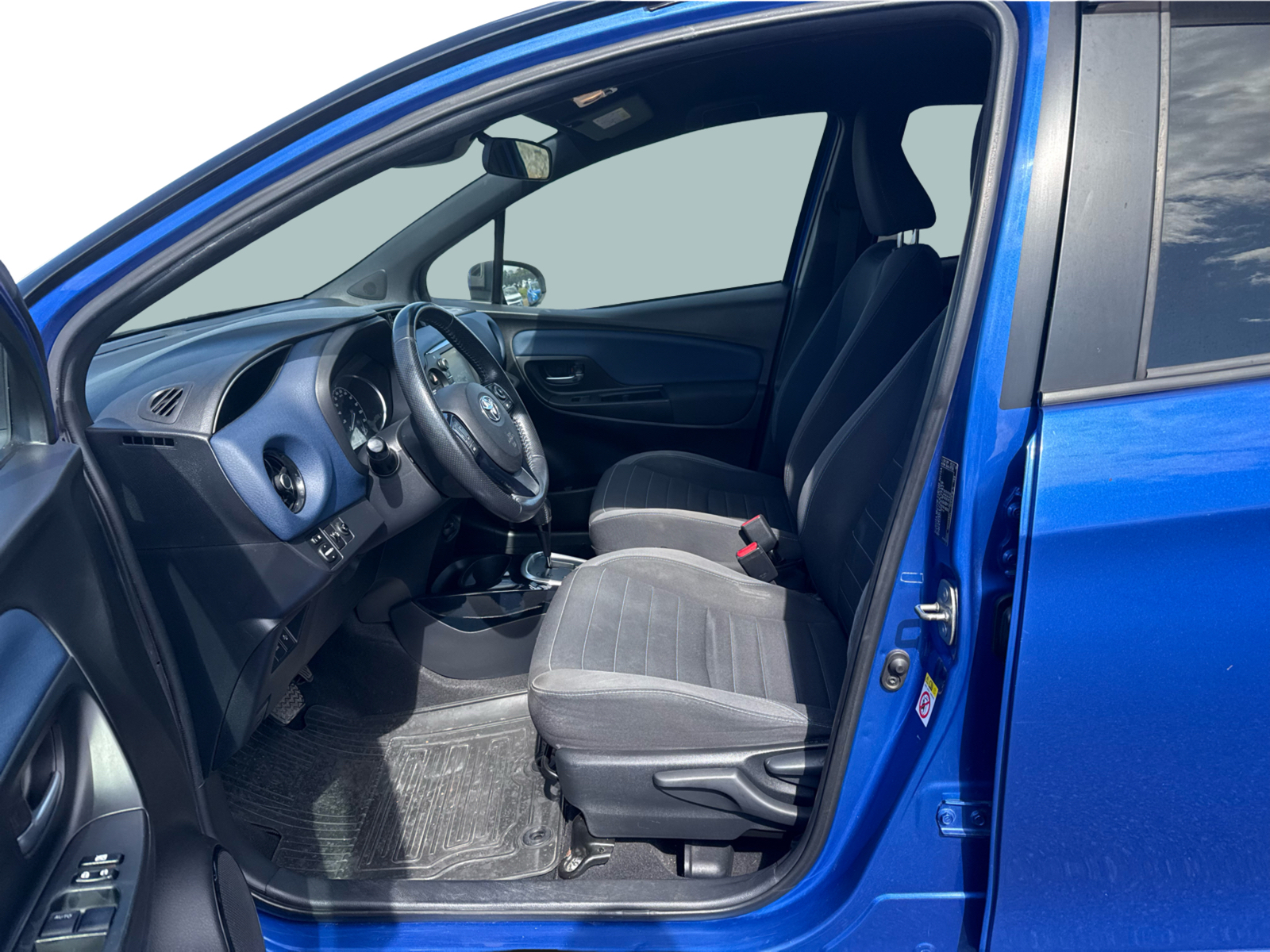 TOYOTA YARIS Yaris 1.5 Hybrid SQUARE Collection Blue