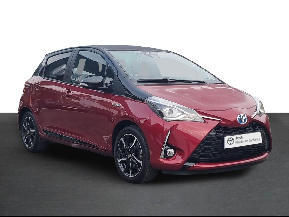 TOYOTA YARIS Yaris 1.5 Hybrid SQUARE Collection Red