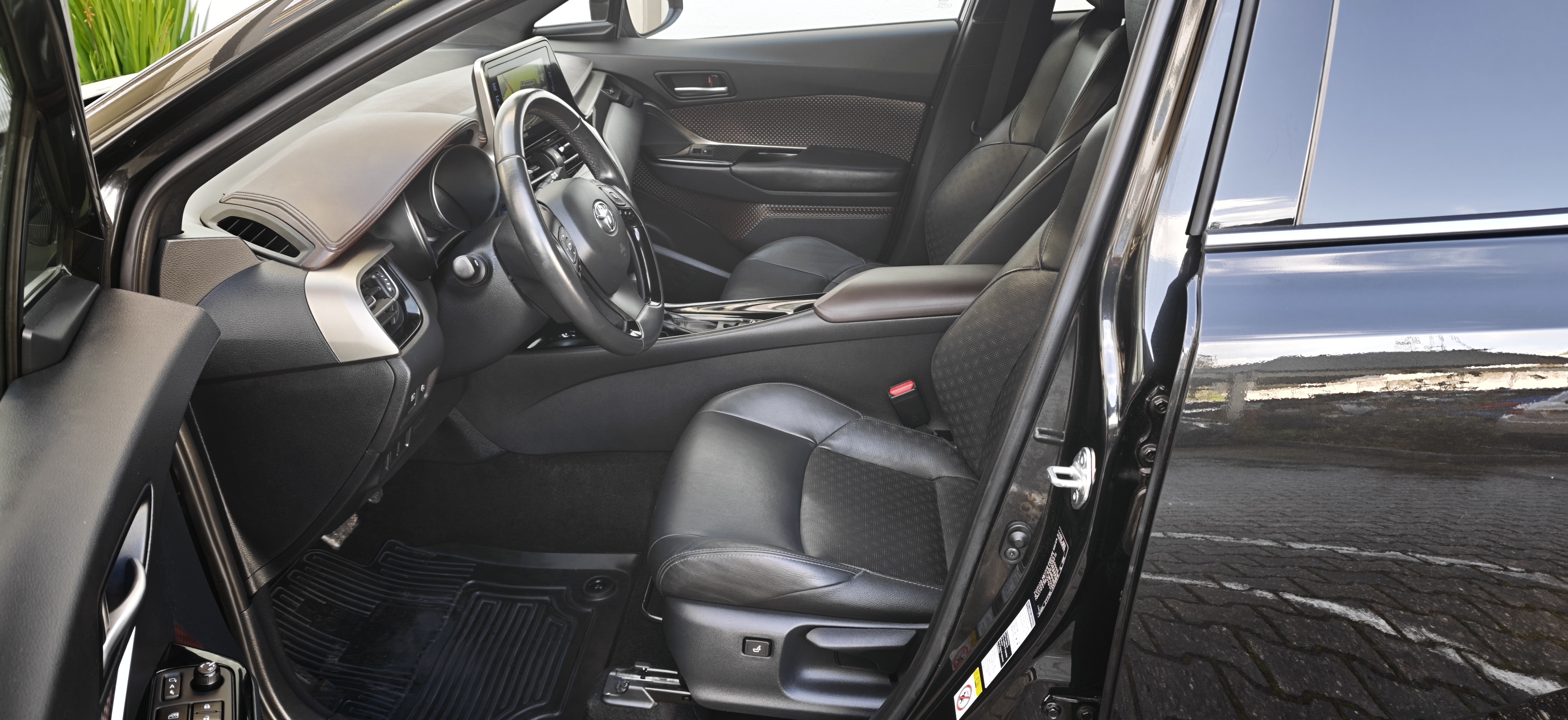 TOYOTA TOYOTA C-HR C-HR 1.8 Hybrid Exclusive + Pack Luxury