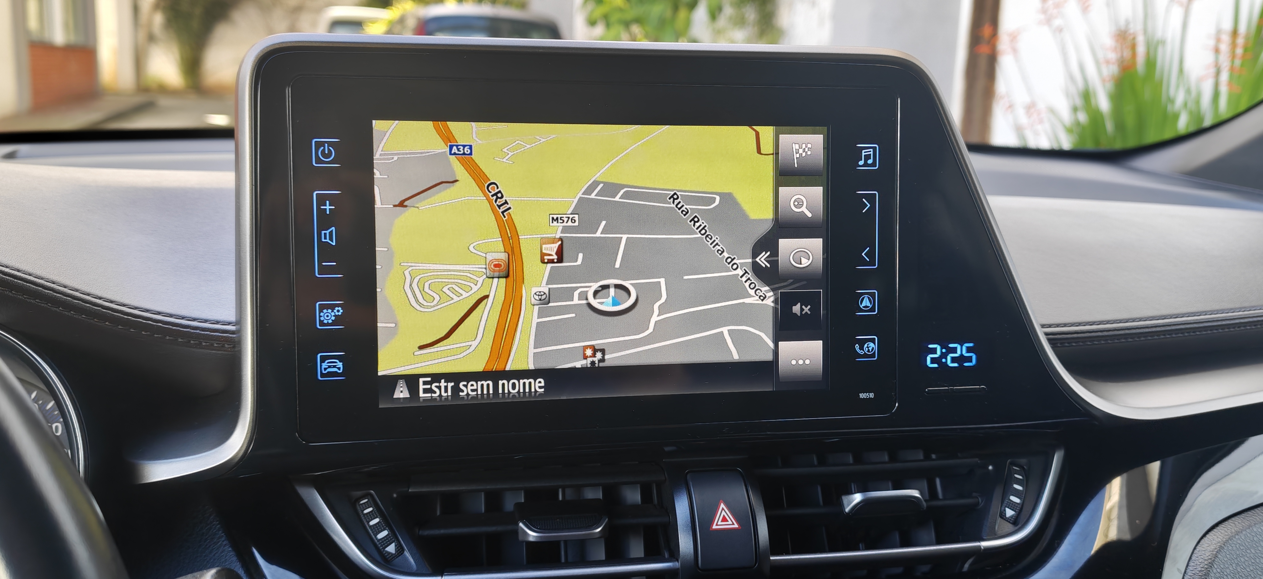 TOYOTA TOYOTA C-HR C-HR 1.8 Hybrid Exclusive + Pack Luxury