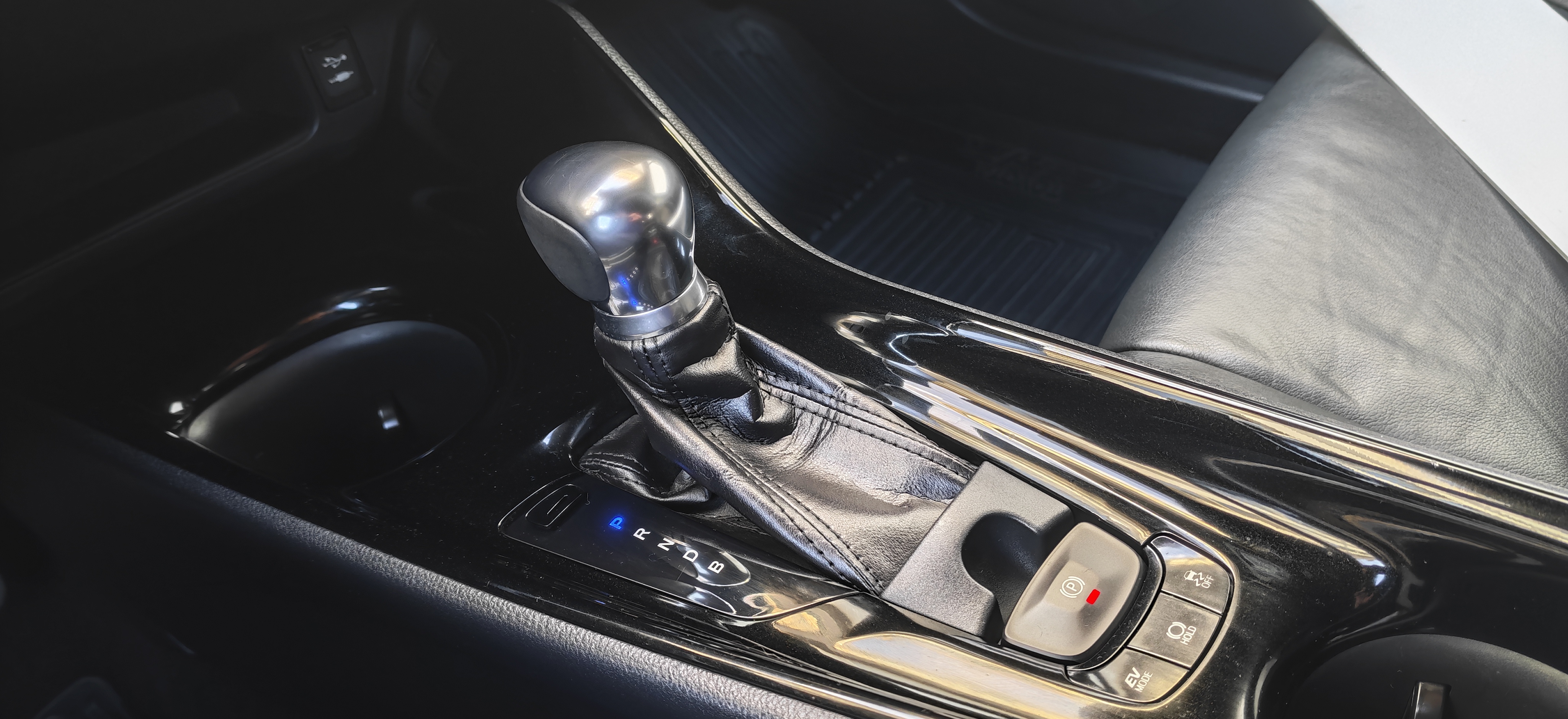 TOYOTA TOYOTA C-HR C-HR 1.8 Hybrid Exclusive + Pack Luxury