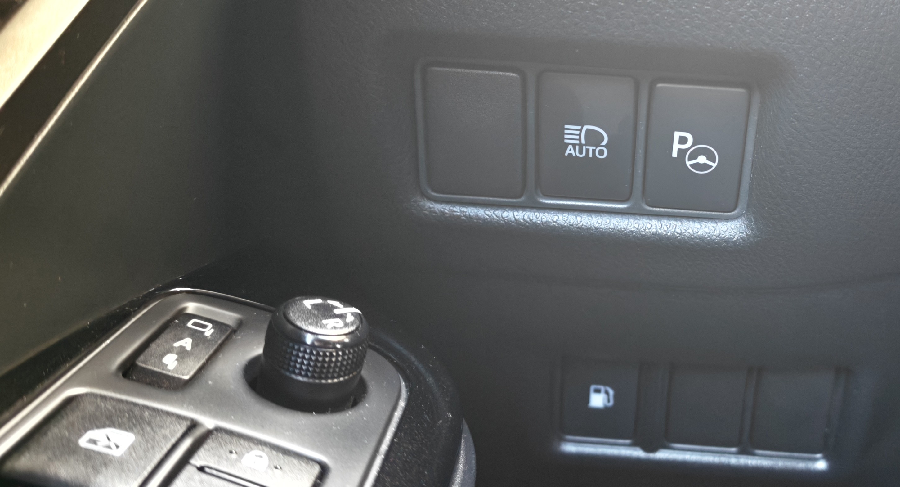 TOYOTA TOYOTA C-HR C-HR 1.8 Hybrid Exclusive + Pack Luxury