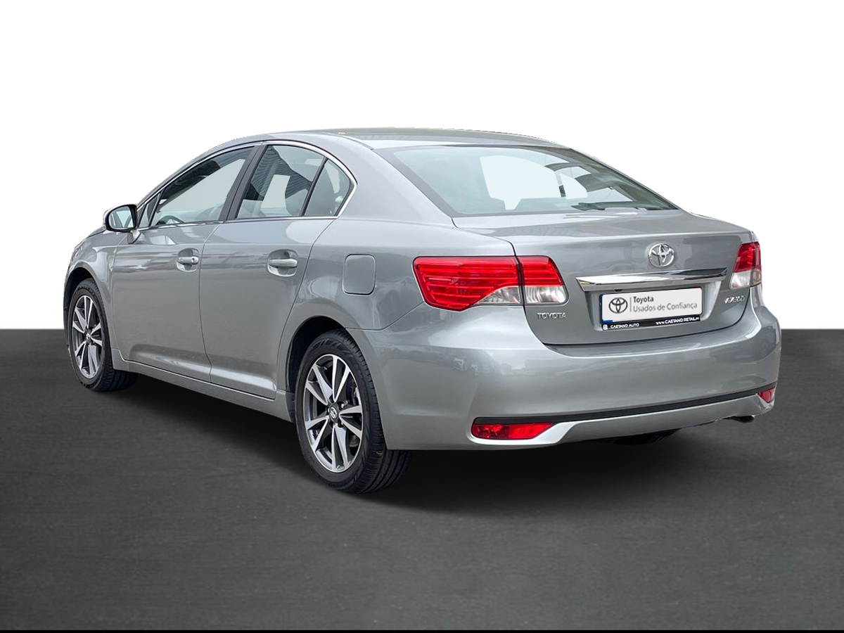 TOYOTA AVENSIS Avensis SD 2.0D Luxury+Navi