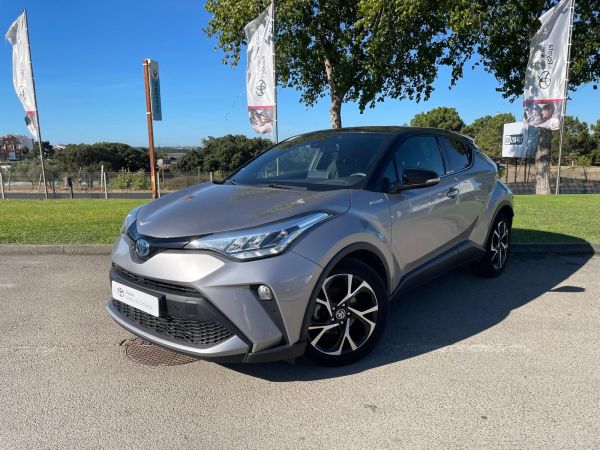 TOYOTA C-HR 1.8 Hybrid SQUARE Collection