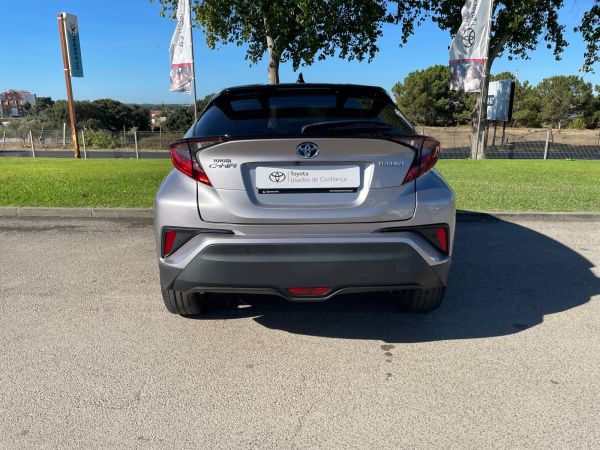 TOYOTA C-HR 1.8 Hybrid SQUARE Collection