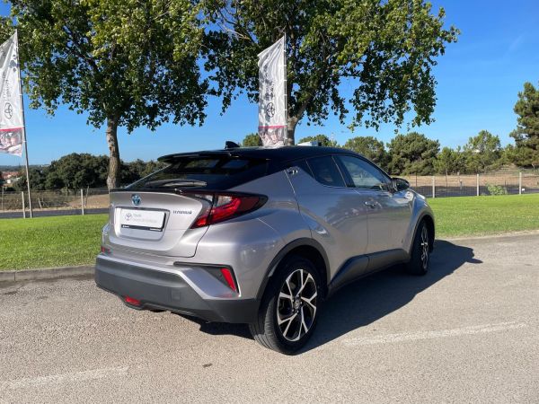 TOYOTA C-HR 1.8 Hybrid SQUARE Collection