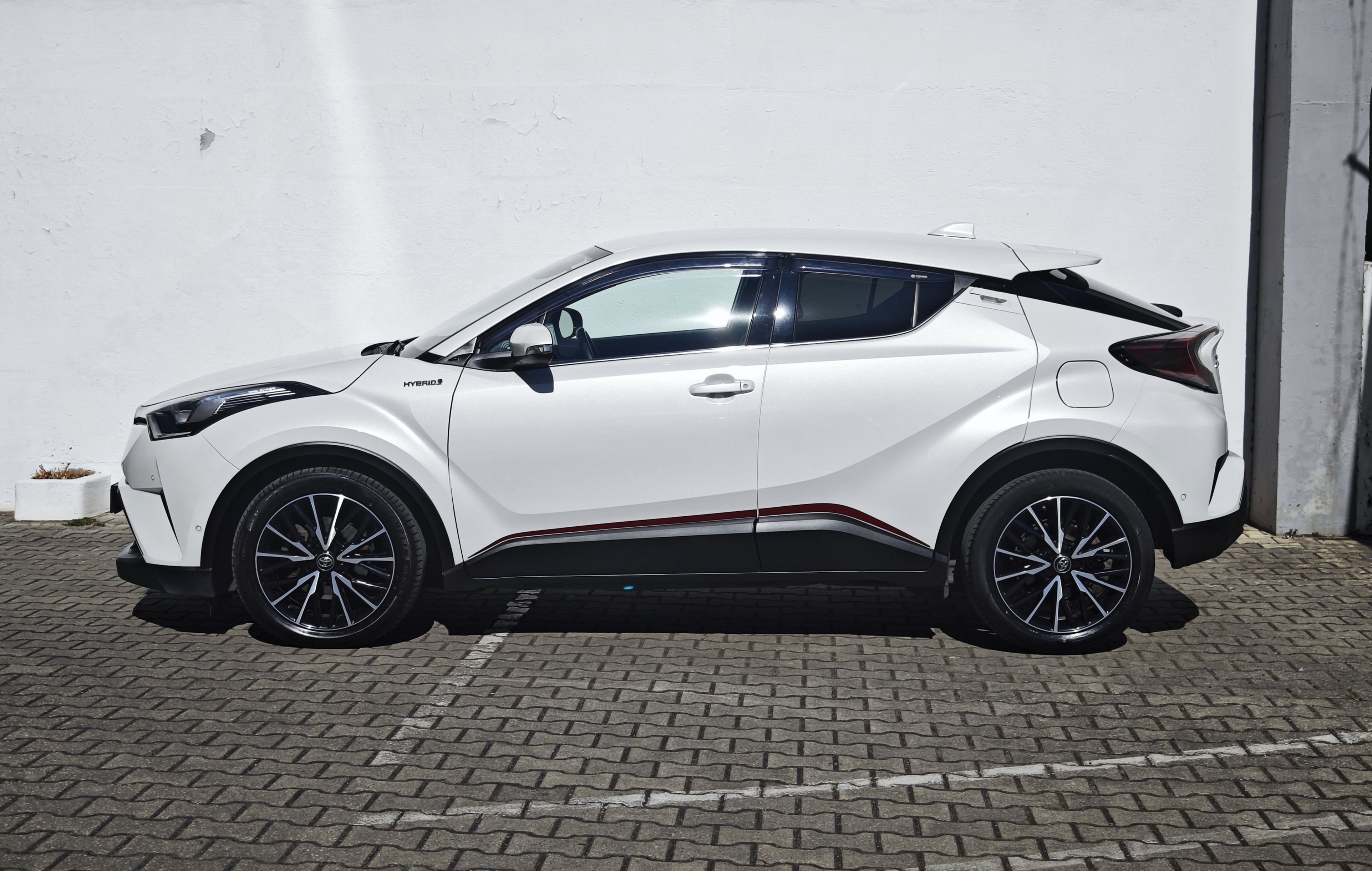TOYOTA TOYOTA C-HR C-HR 1.8 Hybrid Exclusive + Pack Luxury