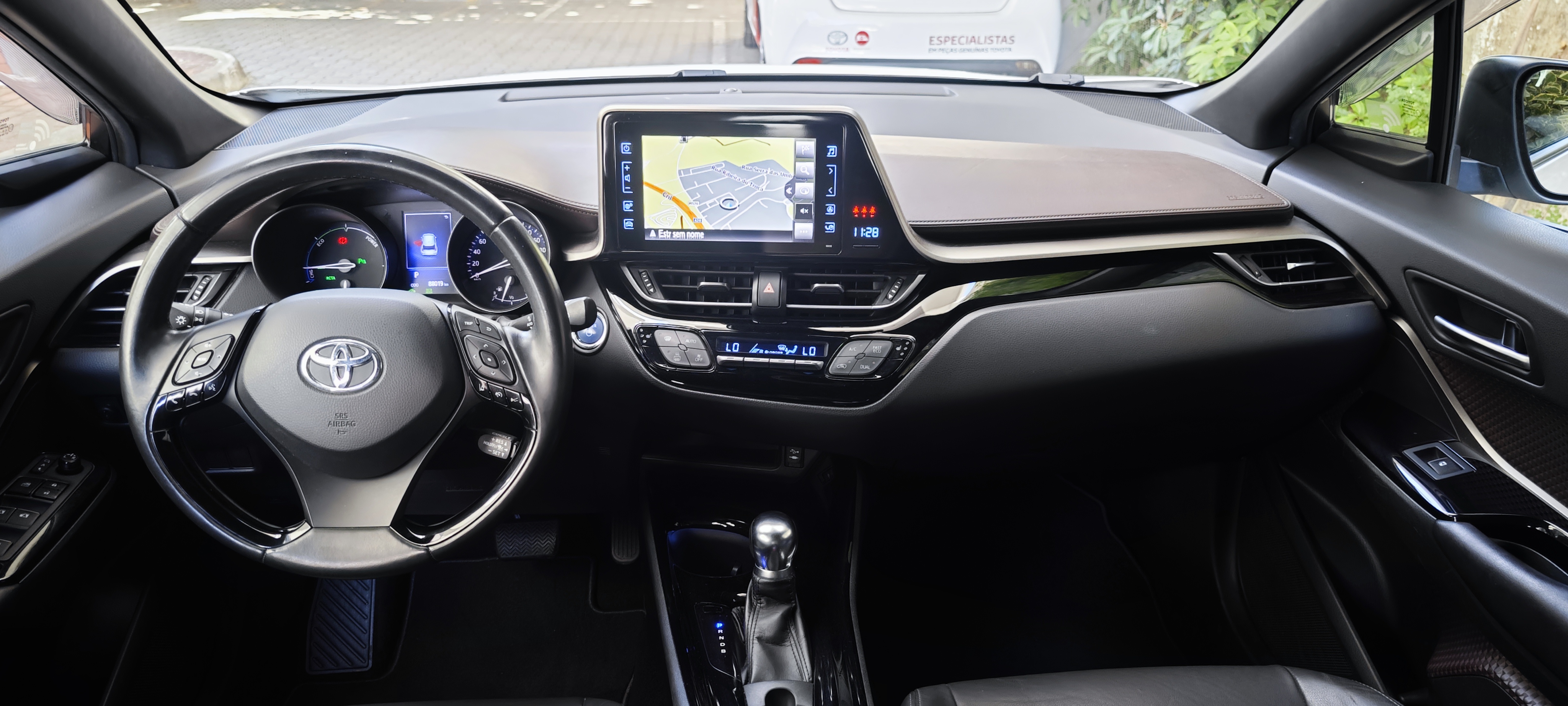 TOYOTA TOYOTA C-HR C-HR 1.8 Hybrid Exclusive + Pack Luxury