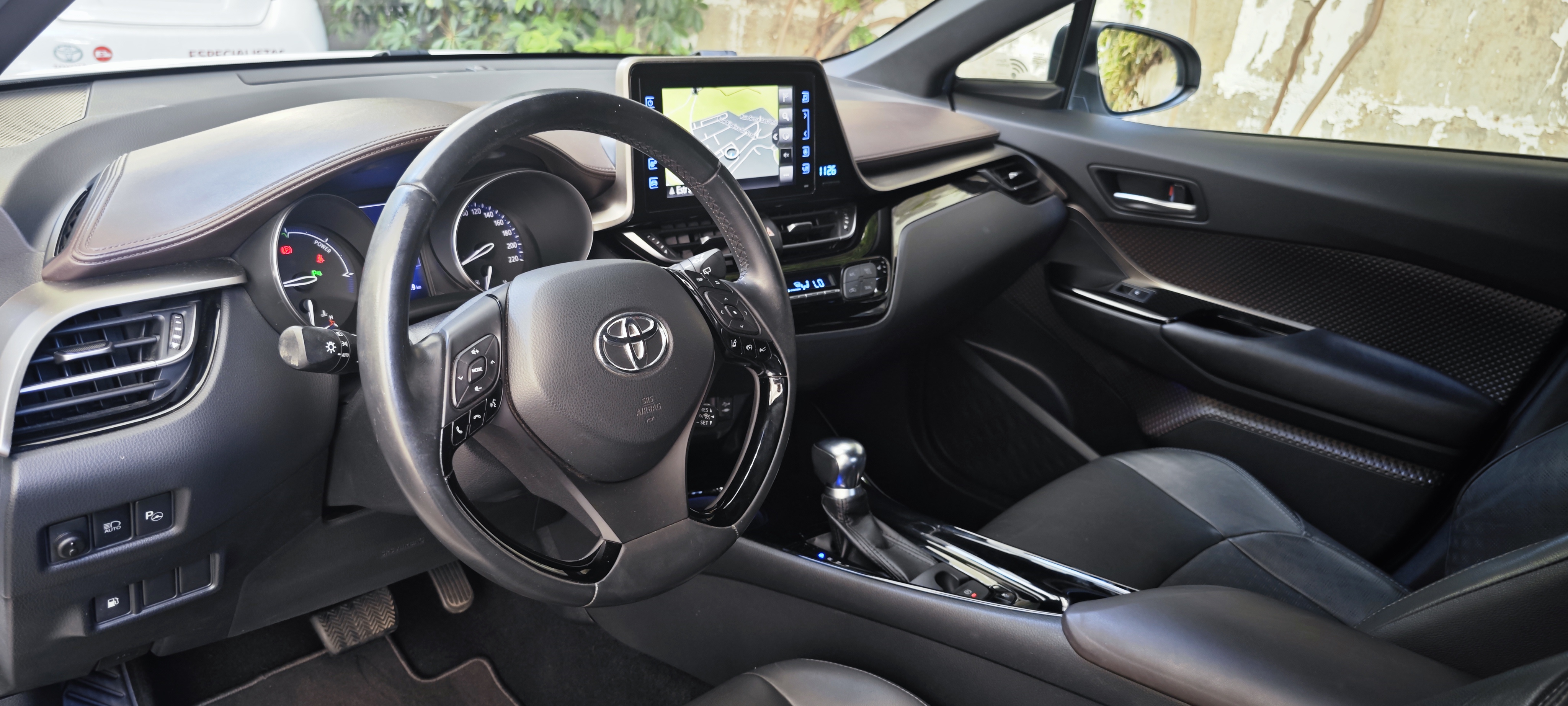 TOYOTA TOYOTA C-HR C-HR 1.8 Hybrid Exclusive + Pack Luxury