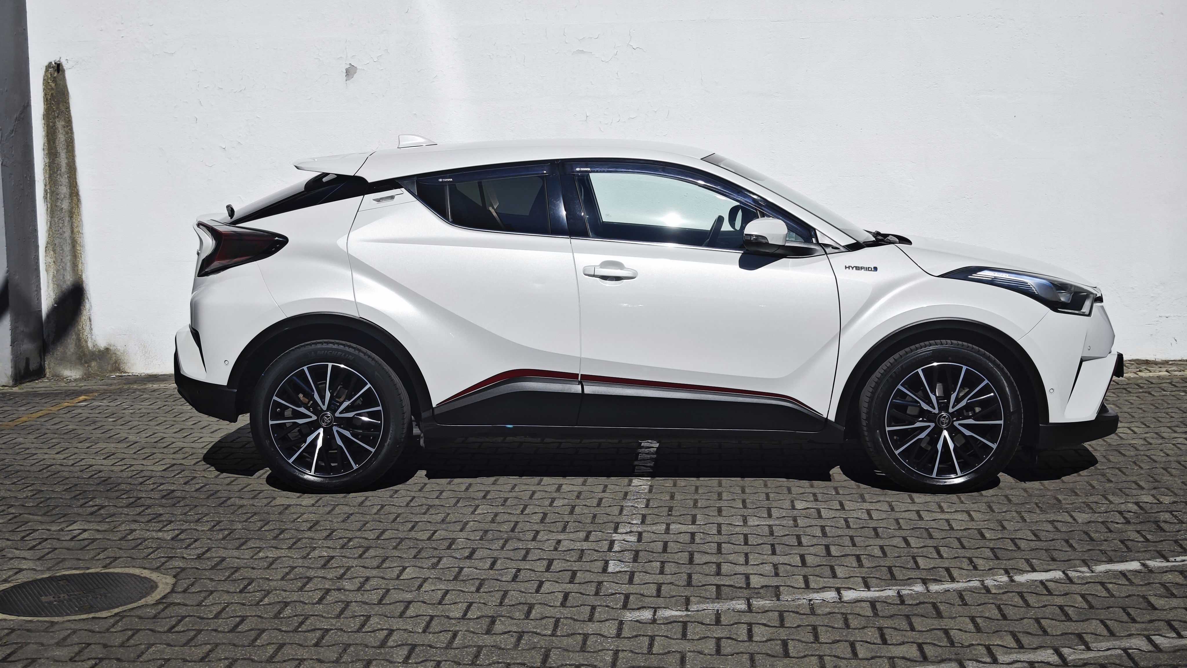 TOYOTA TOYOTA C-HR C-HR 1.8 Hybrid Exclusive + Pack Luxury