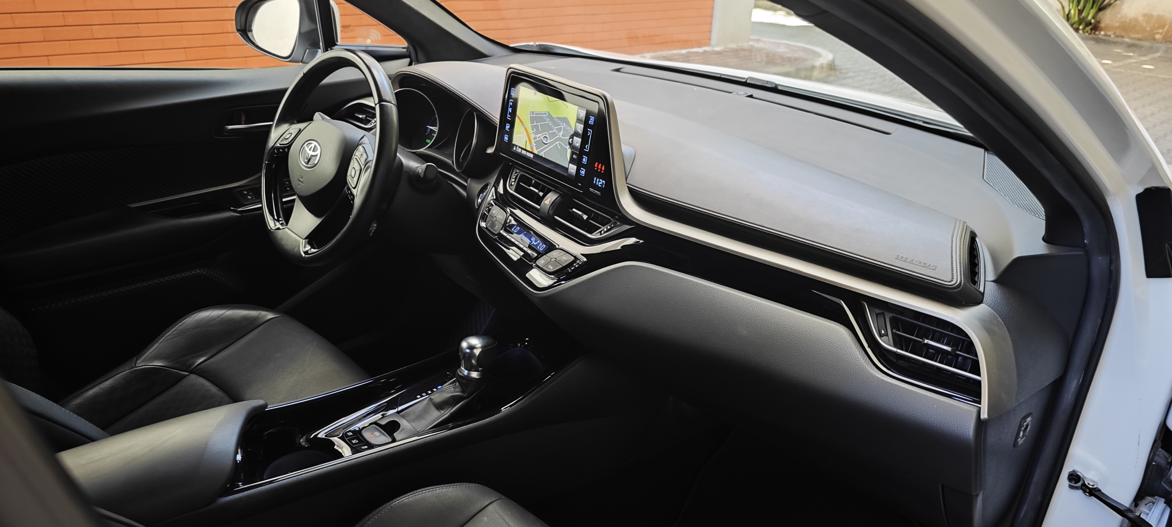 TOYOTA TOYOTA C-HR C-HR 1.8 Hybrid Exclusive + Pack Luxury