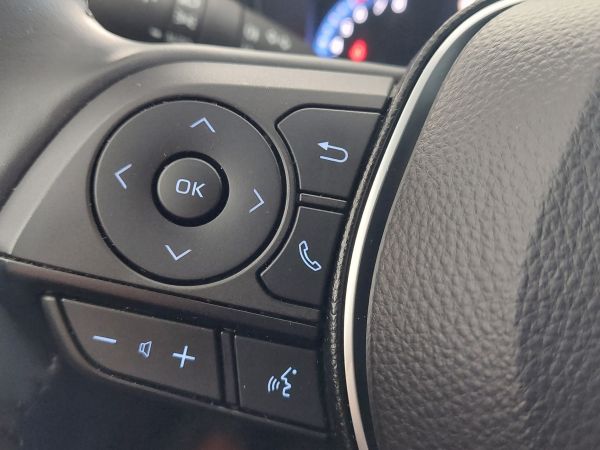 TOYOTA COROLLA 2.0 Hybrid TREK