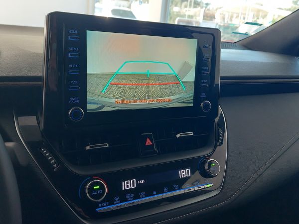 TOYOTA COROLLA 2.0 Hybrid TREK