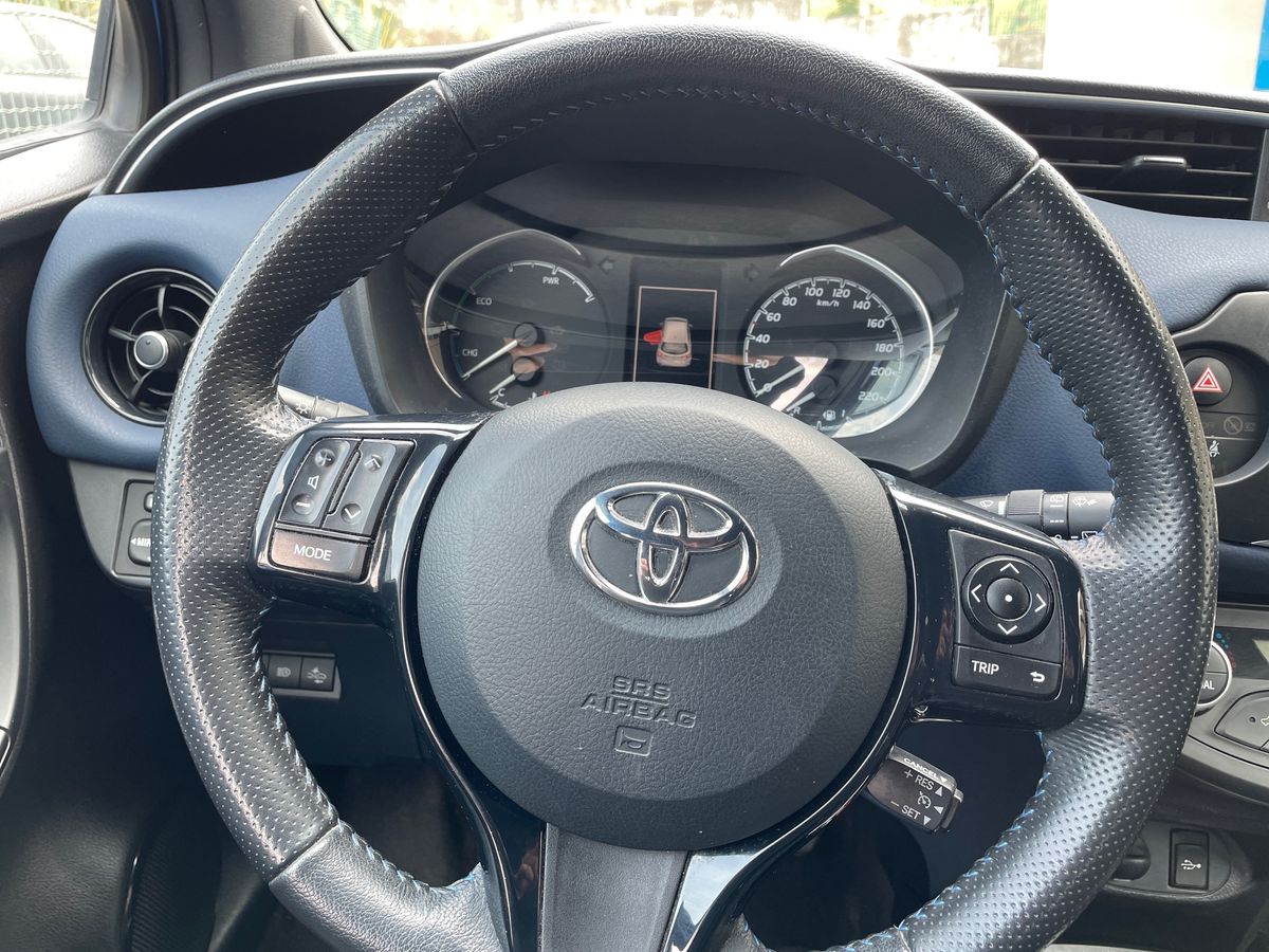 TOYOTA YARIS Yaris 1.5 Hybrid SQUARE Collection Blue