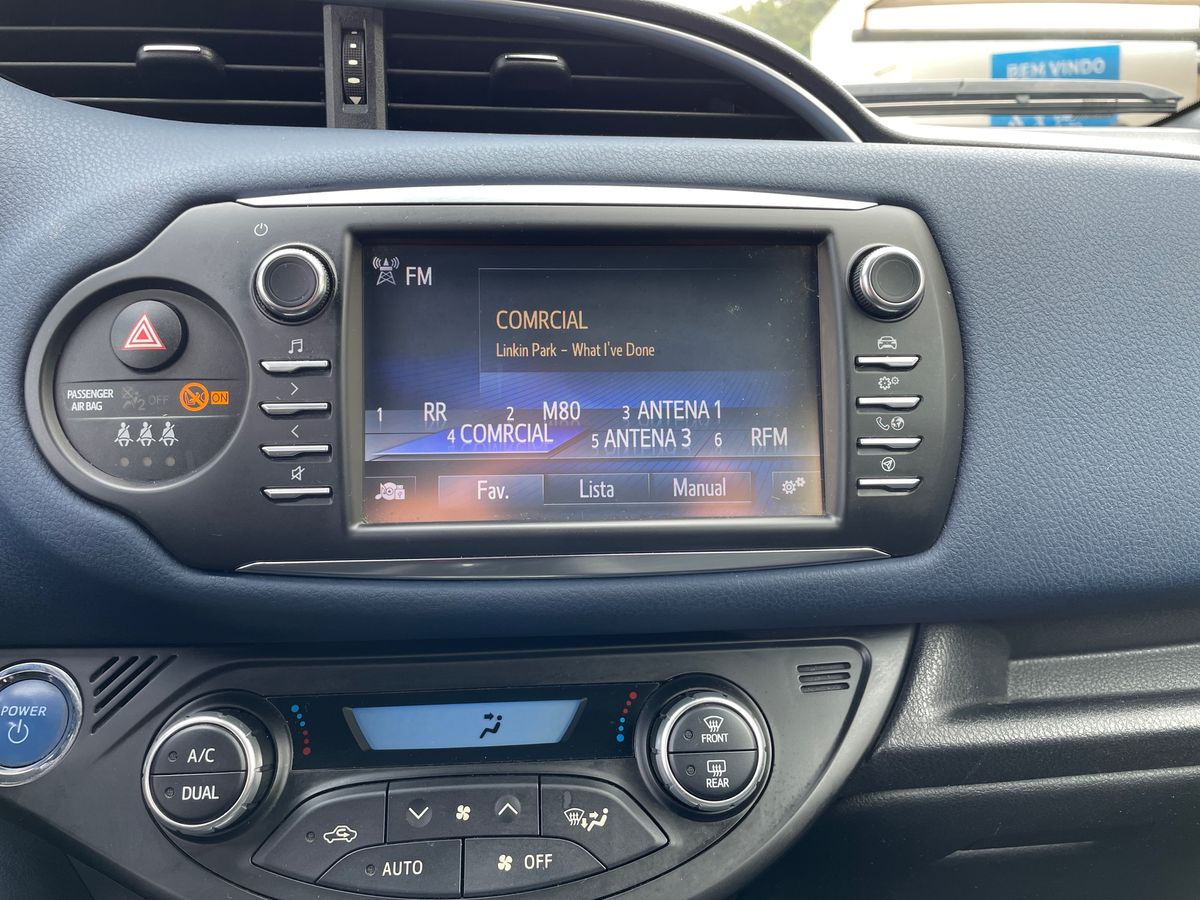 TOYOTA YARIS Yaris 1.5 Hybrid SQUARE Collection Blue