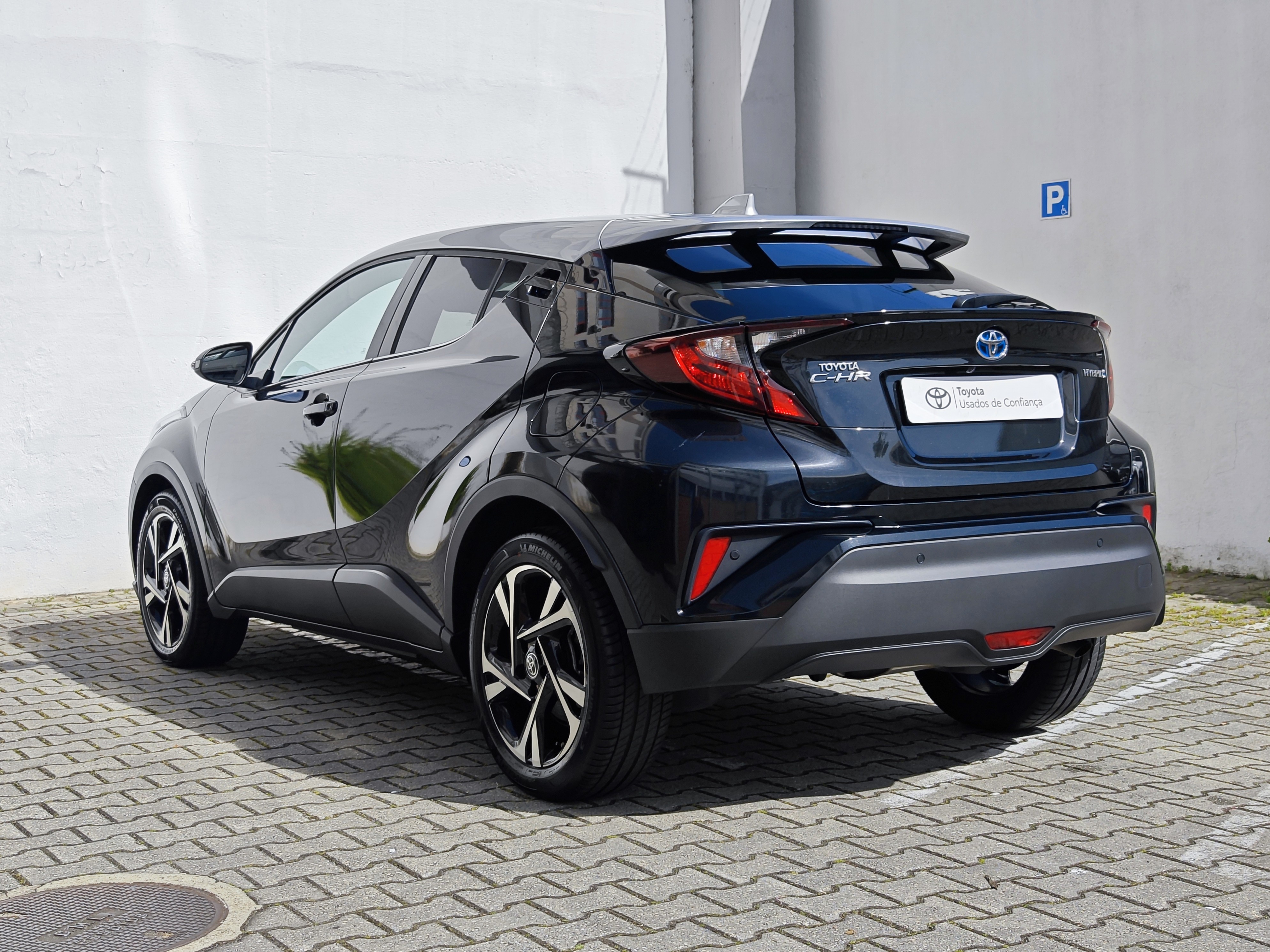 TOYOTA TOYOTA C-HR C-HR 2.0 Hybrid Dynamic Force SQUARE Collection