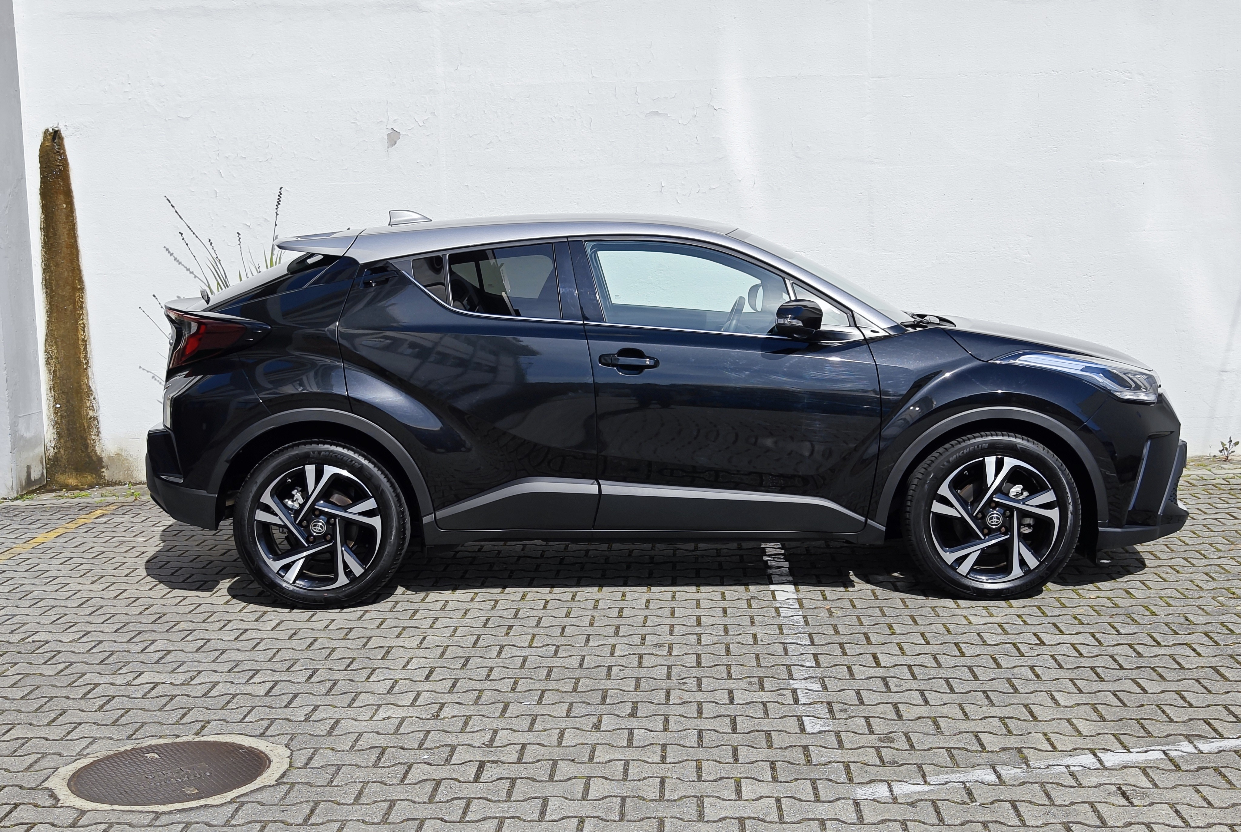 TOYOTA TOYOTA C-HR C-HR 2.0 Hybrid Dynamic Force SQUARE Collection