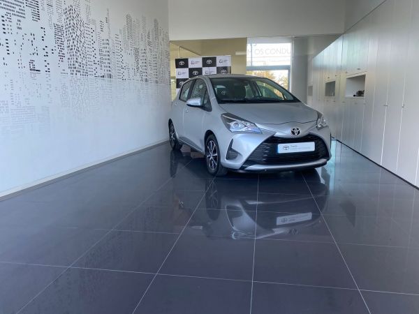 TOYOTA YARIS Yaris 1.0 5P Comfort