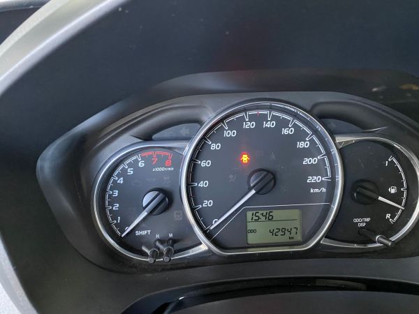 TOYOTA YARIS Yaris 1.0 5P Comfort