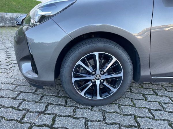 TOYOTA YARIS Yaris 1.5 Hybrid Comfort