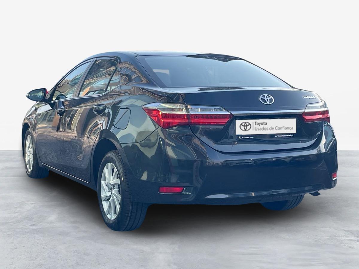 TOYOTA COROLLA SEDAN 1.4 D-4D EXCLUSIVE