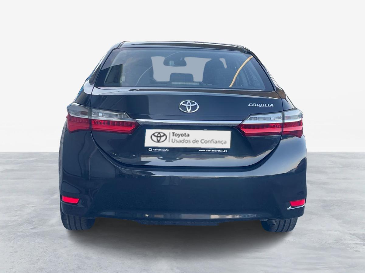 TOYOTA COROLLA SEDAN 1.4 D-4D EXCLUSIVE