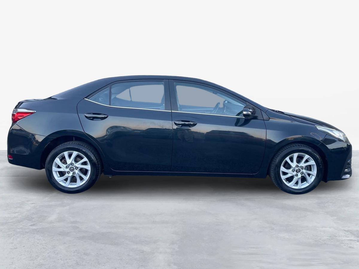 TOYOTA COROLLA SEDAN 1.4 D-4D EXCLUSIVE
