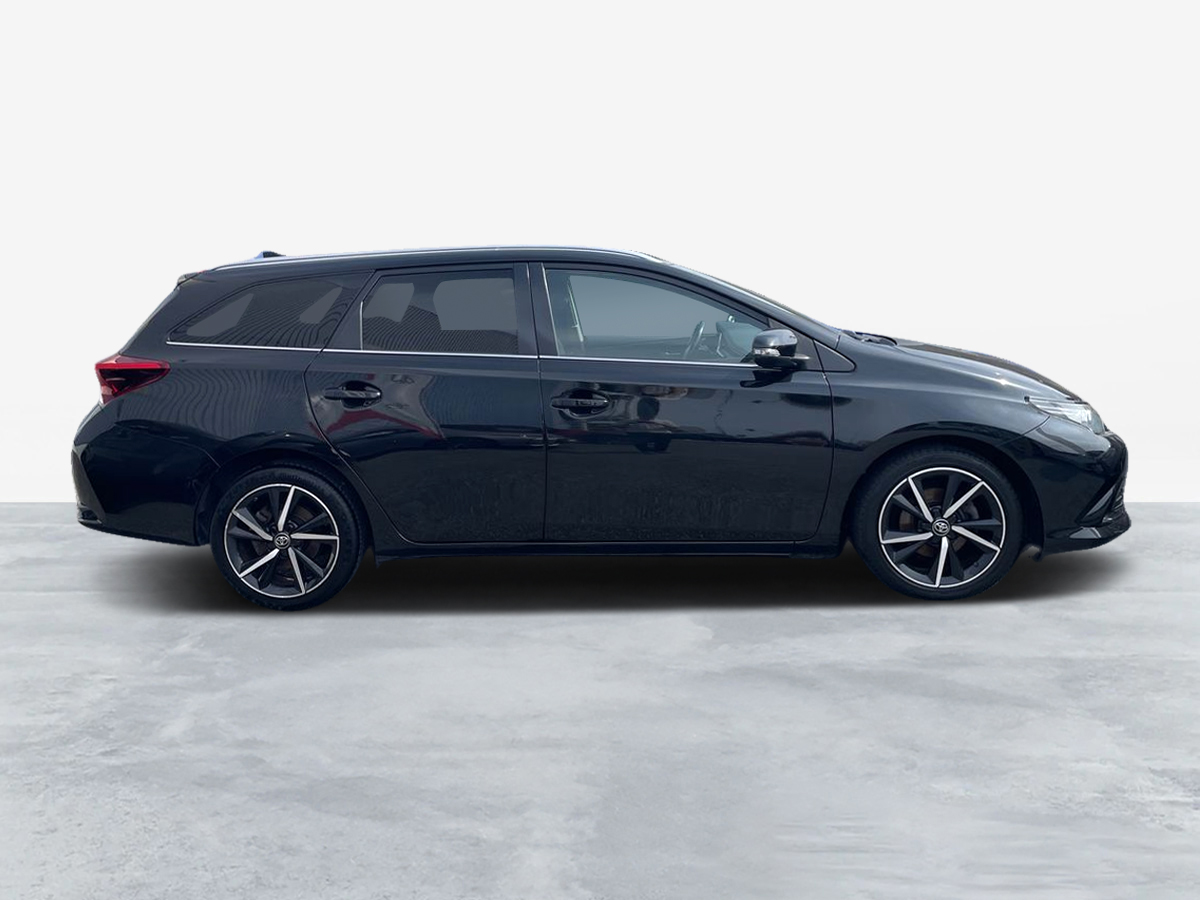 TOYOTA AURIS Auris TS 1.4D Comfort + Techno + Pack Sport