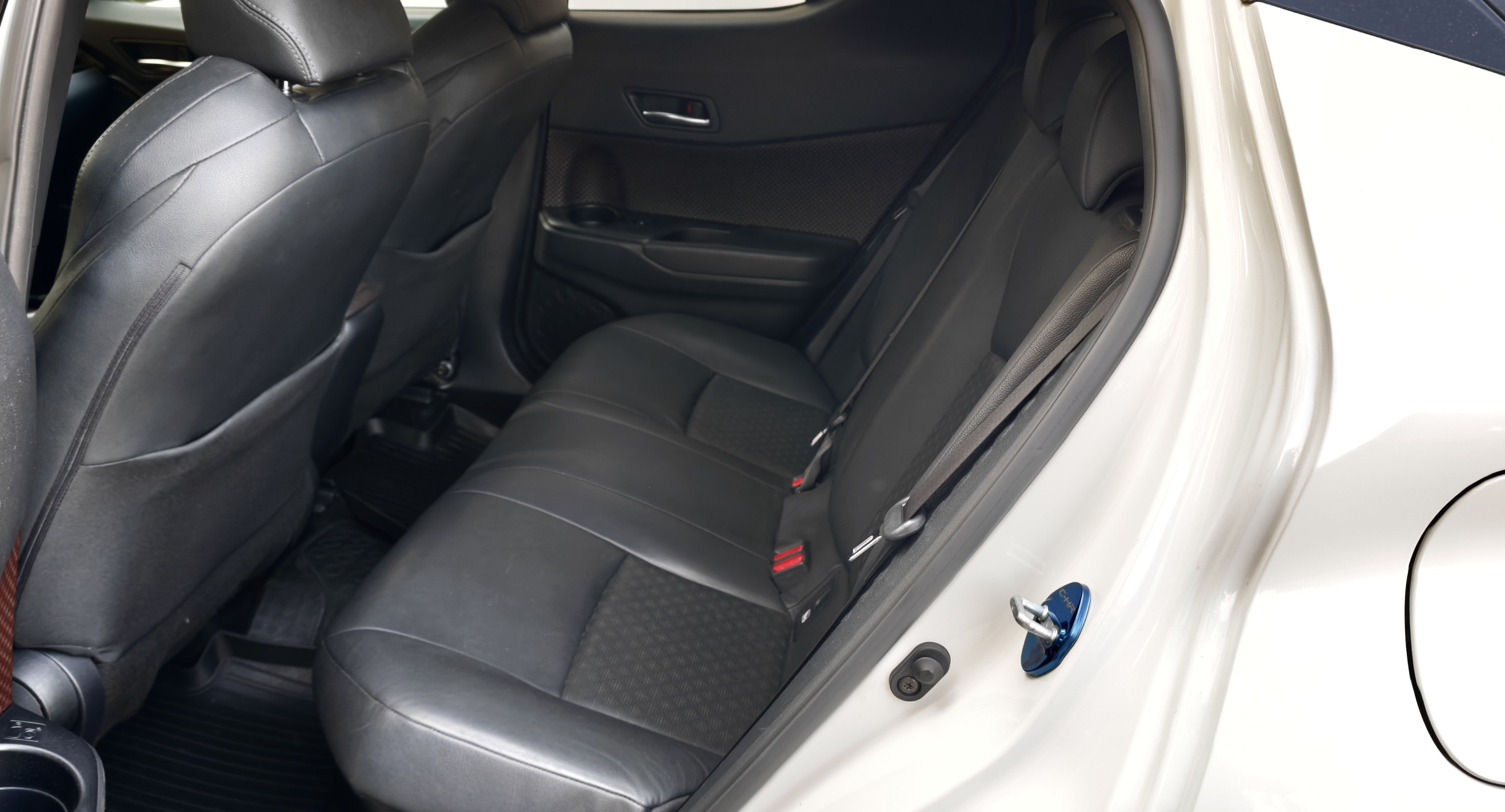 TOYOTA TOYOTA C-HR C-HR 1.8 Hybrid Exclusive + Pack Luxury