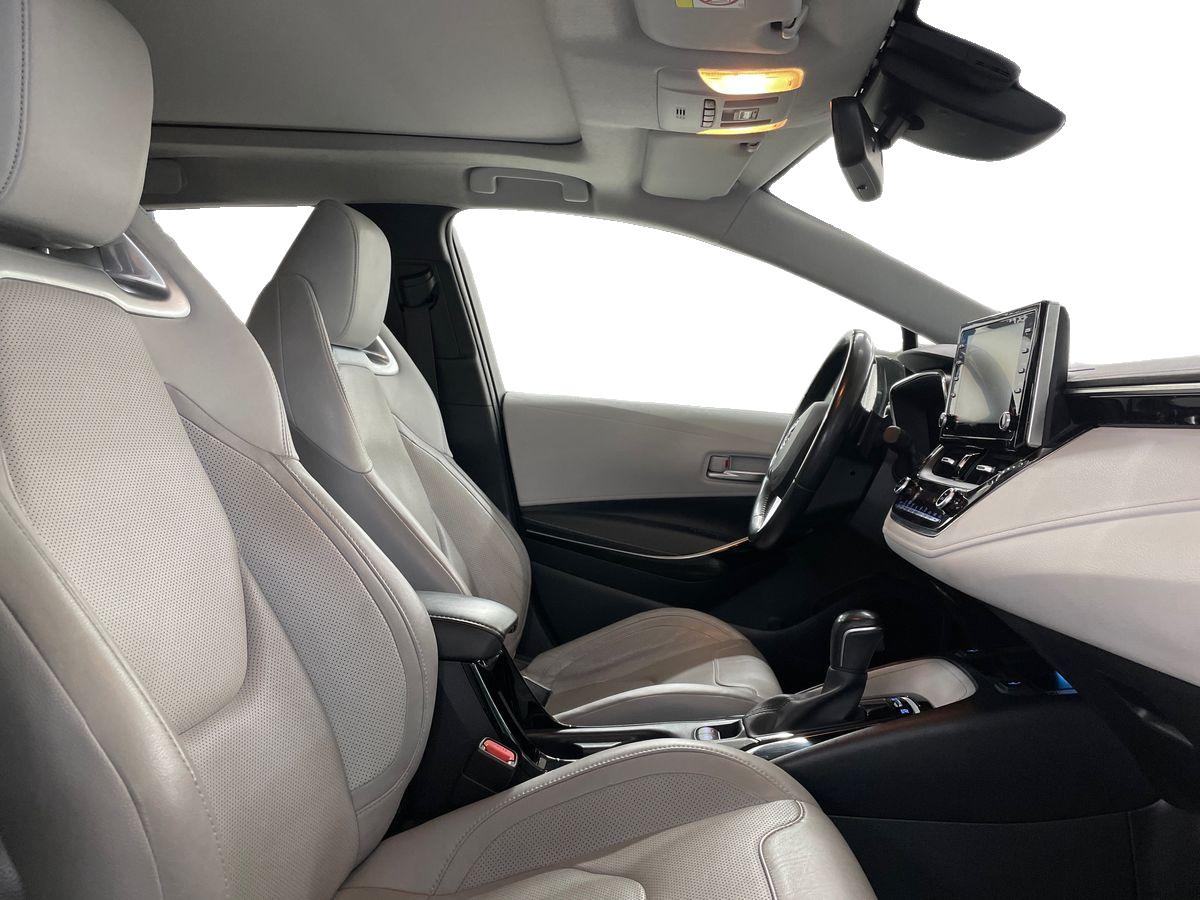 TOYOTA COROLLA TS Corolla TS 2.0 Hybrid Dynamic Force Luxury White