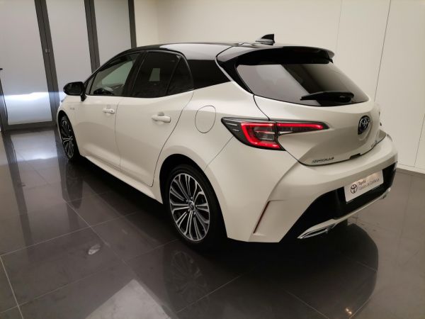 TOYOTA COROLLA Corolla H2.0 Hybrid SQUARCollection