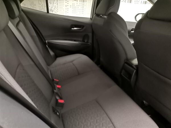 TOYOTA COROLLA Corolla H2.0 Hybrid SQUARCollection