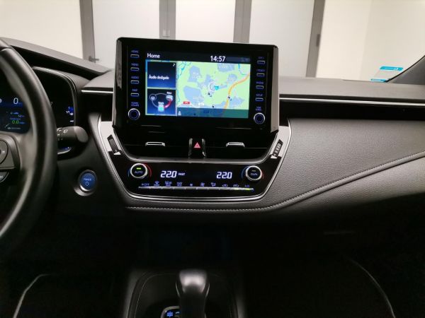 TOYOTA COROLLA Corolla H2.0 Hybrid SQUARCollection