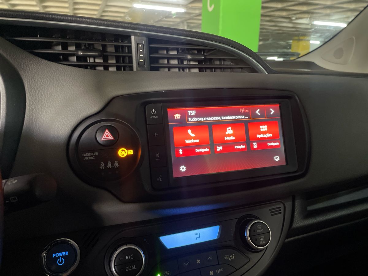 TOYOTA YARIS Yaris 1.5 Hybrid Comfort