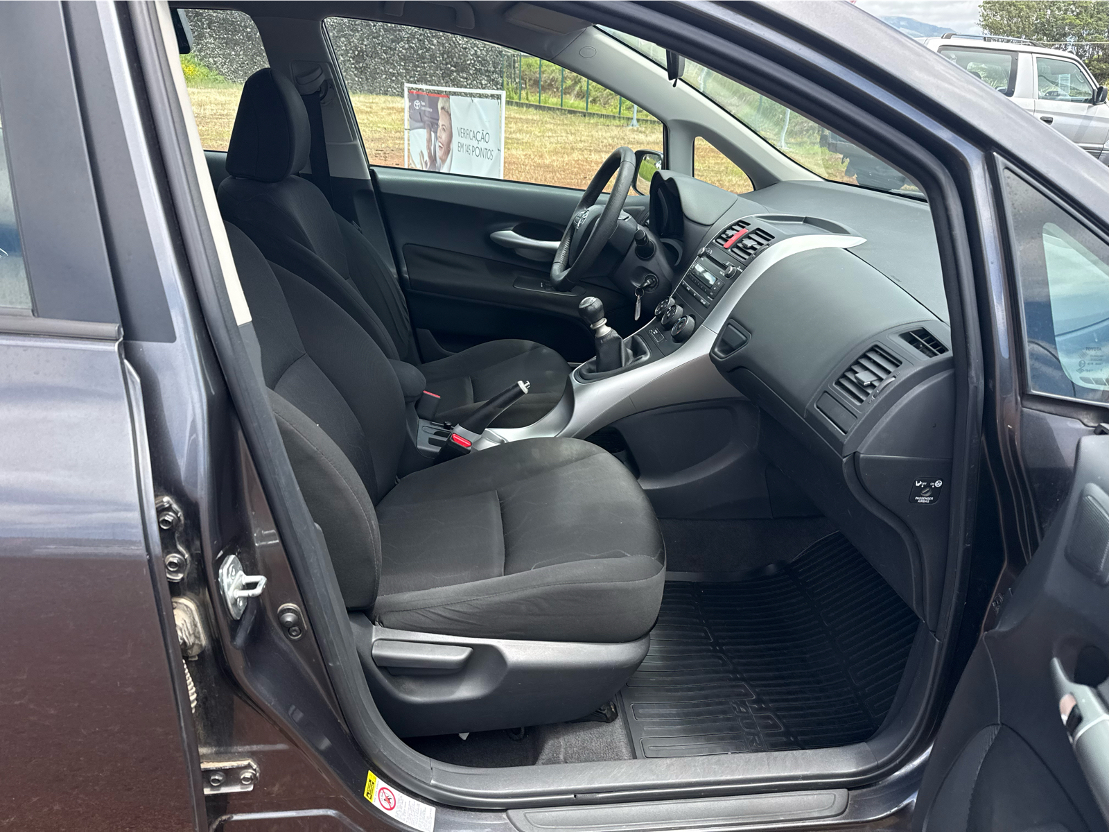 TOYOTA AURIS Auris 5P 1.33 Active+AC