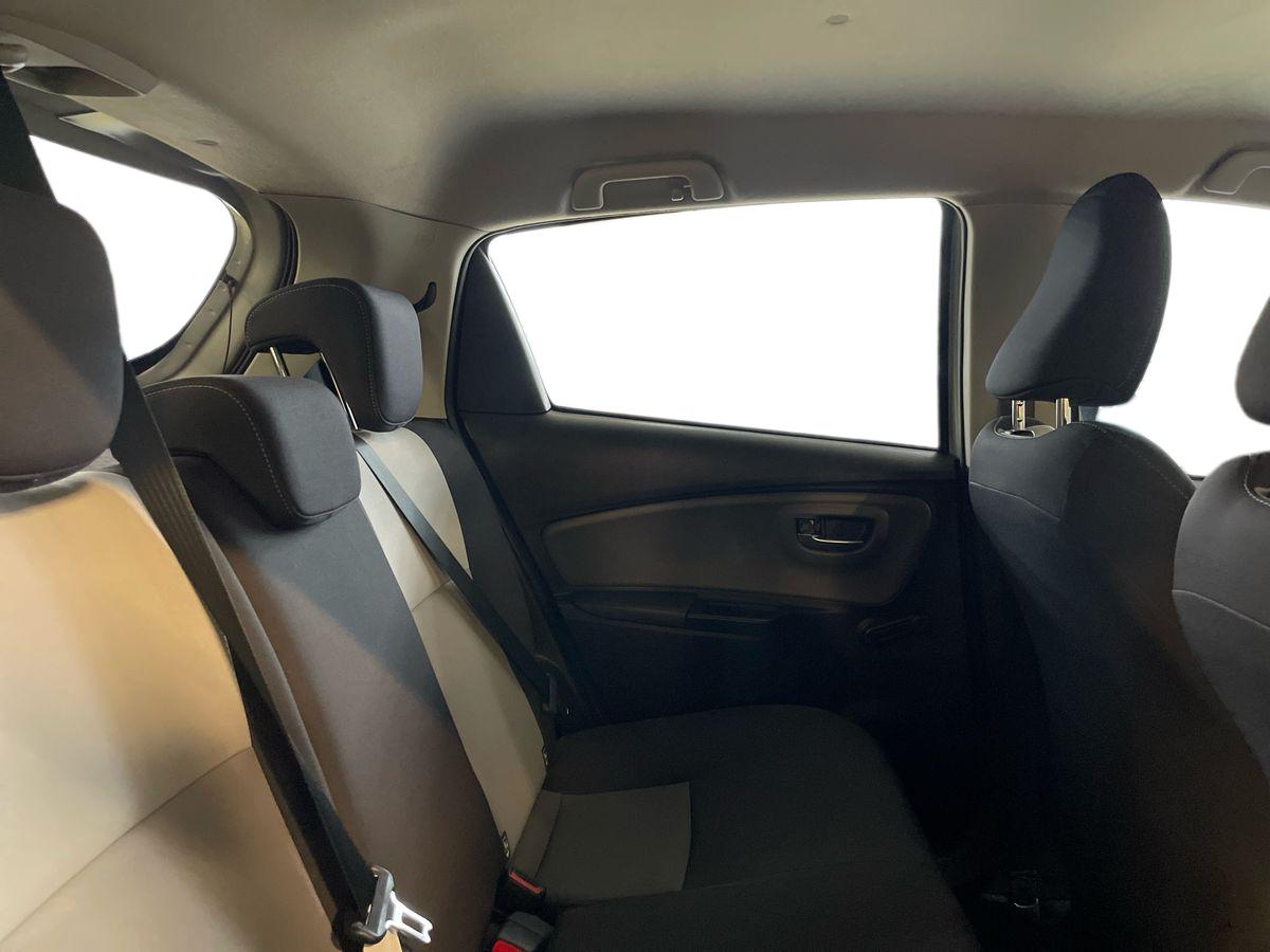 TOYOTA YARIS Yaris 1.5 Hybrid Comfort + Pack Style
