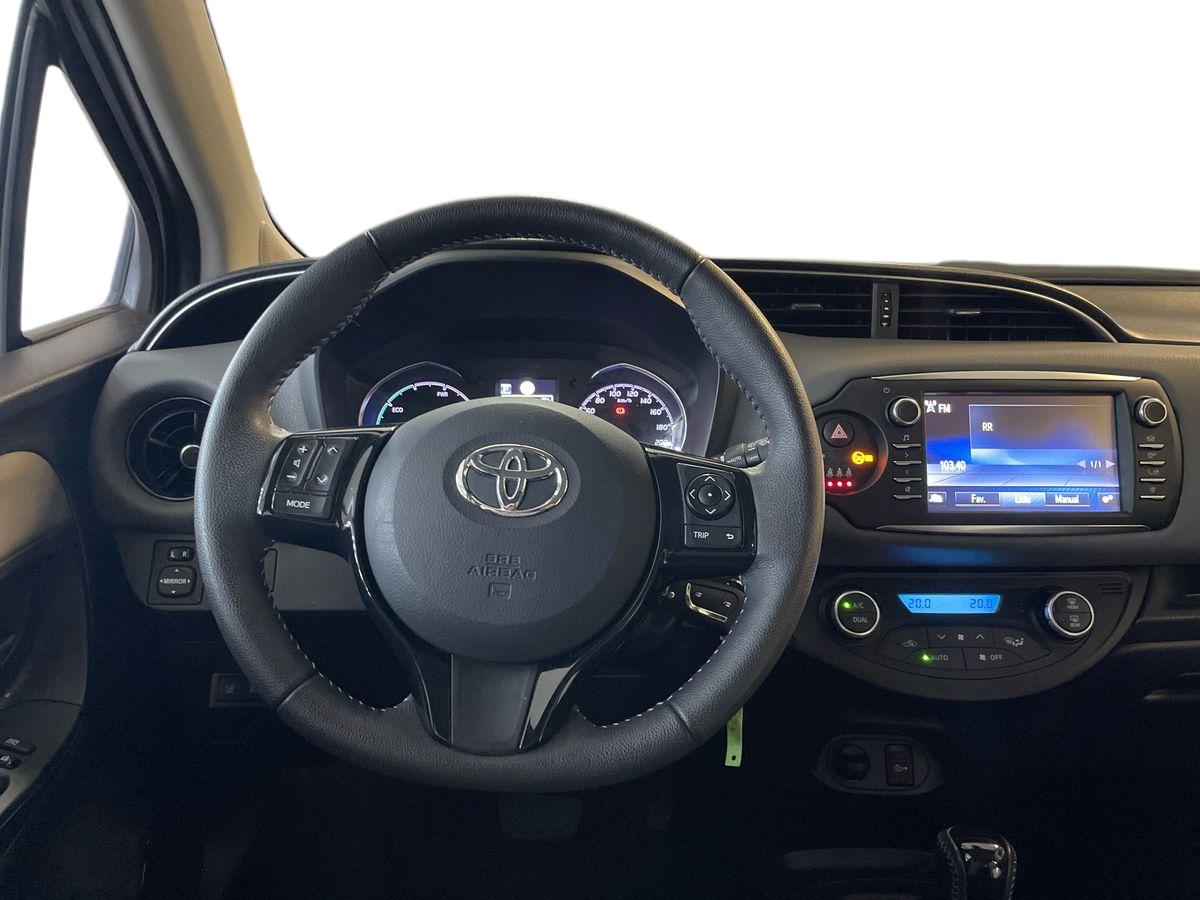 TOYOTA YARIS Yaris 1.5 Hybrid Comfort + Pack Style