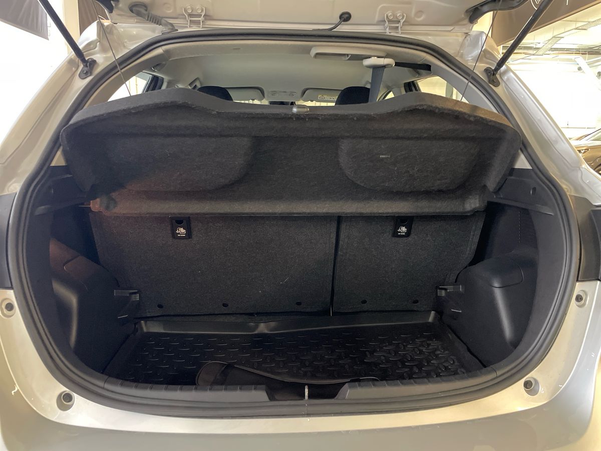 TOYOTA YARIS Yaris 1.5 Hybrid Comfort + Pack Style