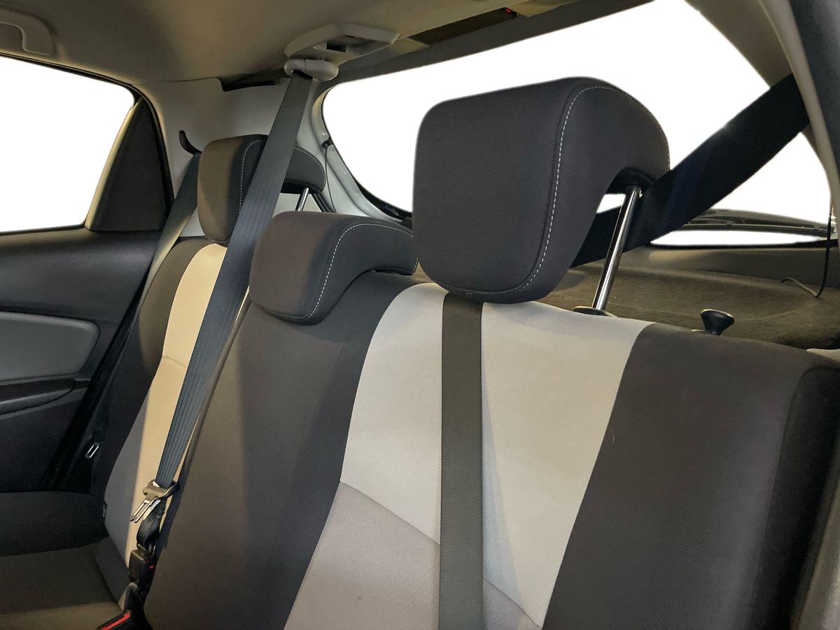 TOYOTA YARIS Yaris 1.5 Hybrid Comfort + Pack Style