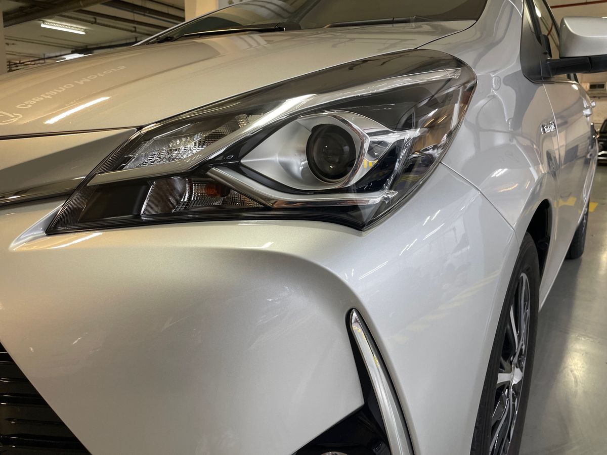 TOYOTA YARIS Yaris 1.5 Hybrid Comfort + Pack Style